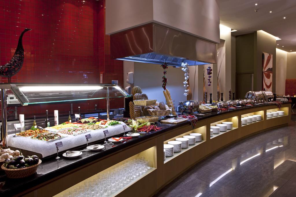 Ibis Mall Avenue Dubai Exterior photo